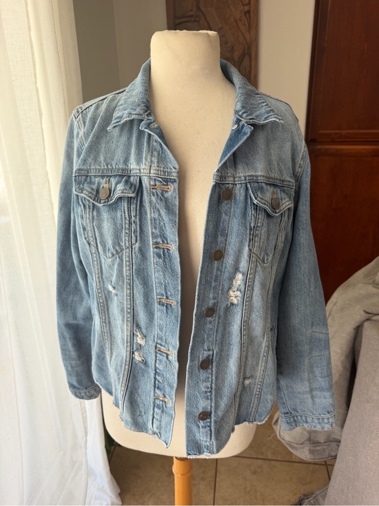 Buffalo David Bitton Jackets & Blazers - Buffalo David Bitton Two-Tone Distressed Denim Jacket Large Blue